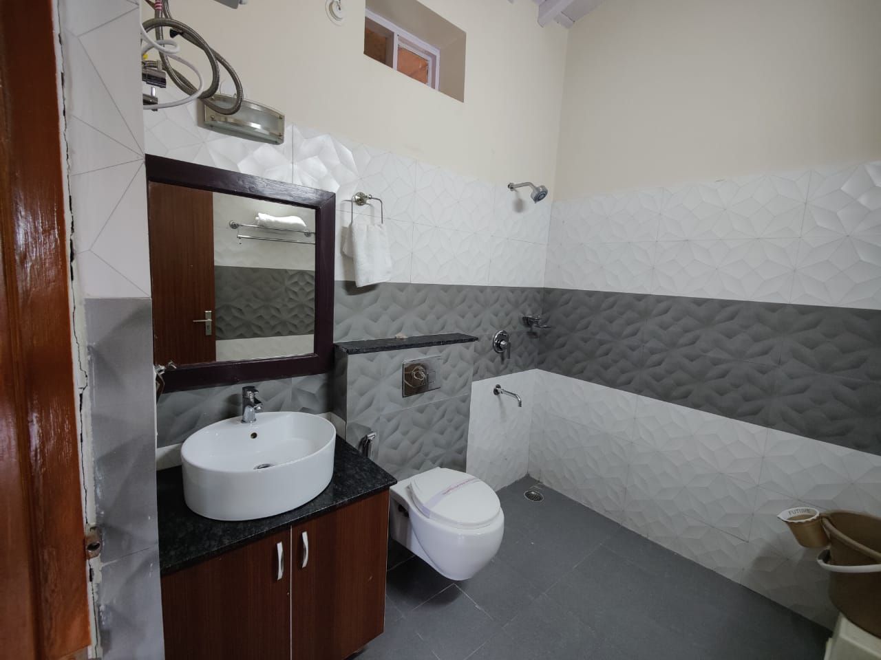 The Wonder Valley Resort Deluxe Room with Mountain & Valley View  16