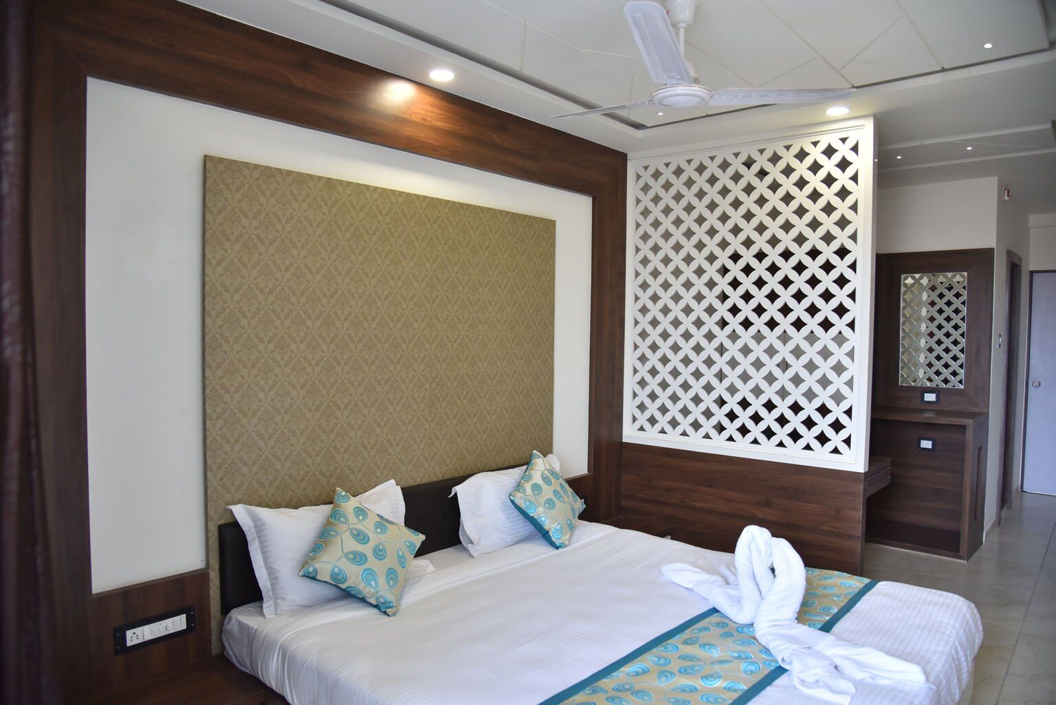 undefined Hotel Savera Inn 10