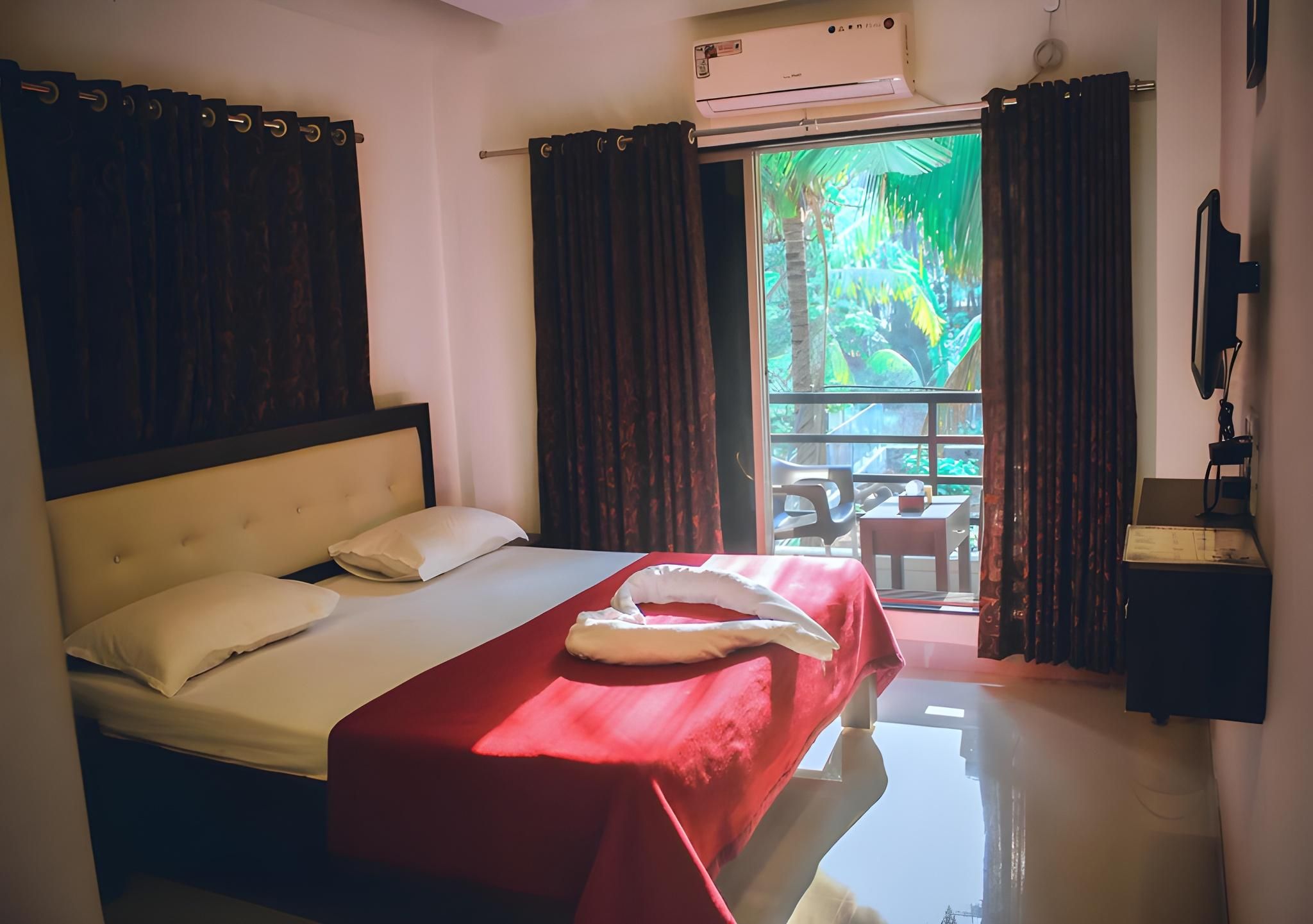 Ground floor Deluxe Ac room with Balcony