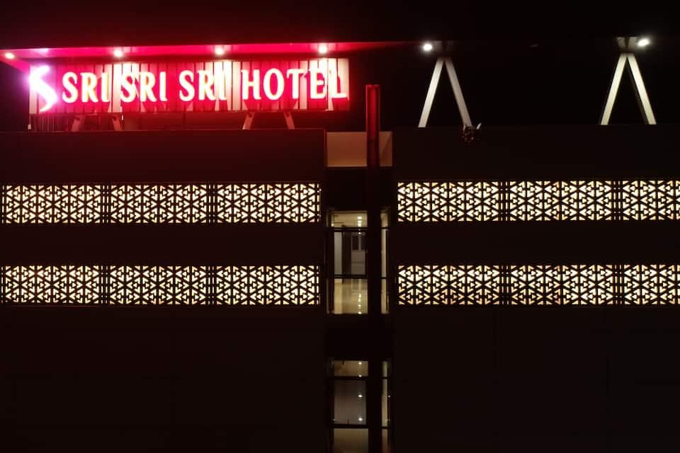 undefined Sri Sri Sri Hotel 7
