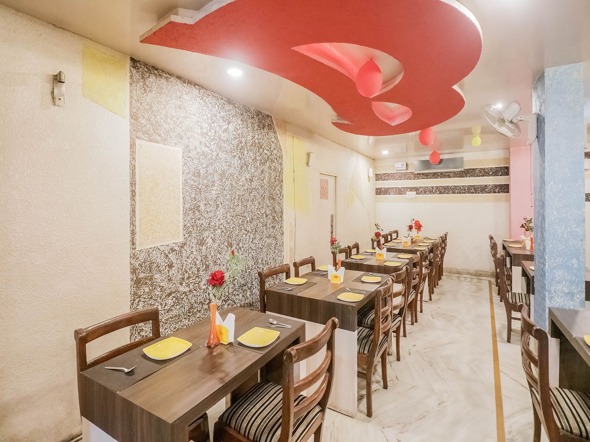 undefined Super Collection O Kewal Palace Hyderabad Gate 7