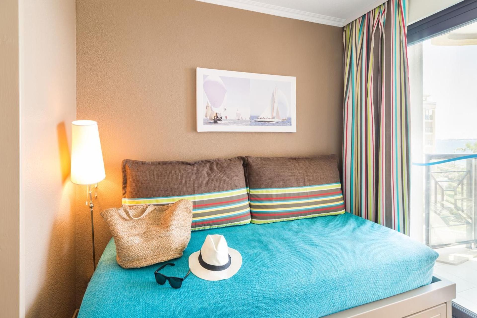 One-Bedroom Apartment with Terrace or Balcony (5 People) - Sea View