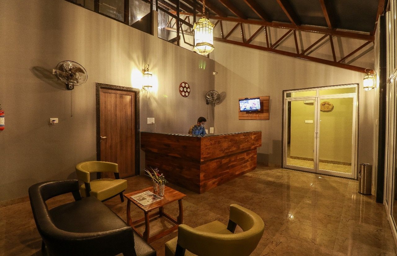 The Cult Silver Room 9