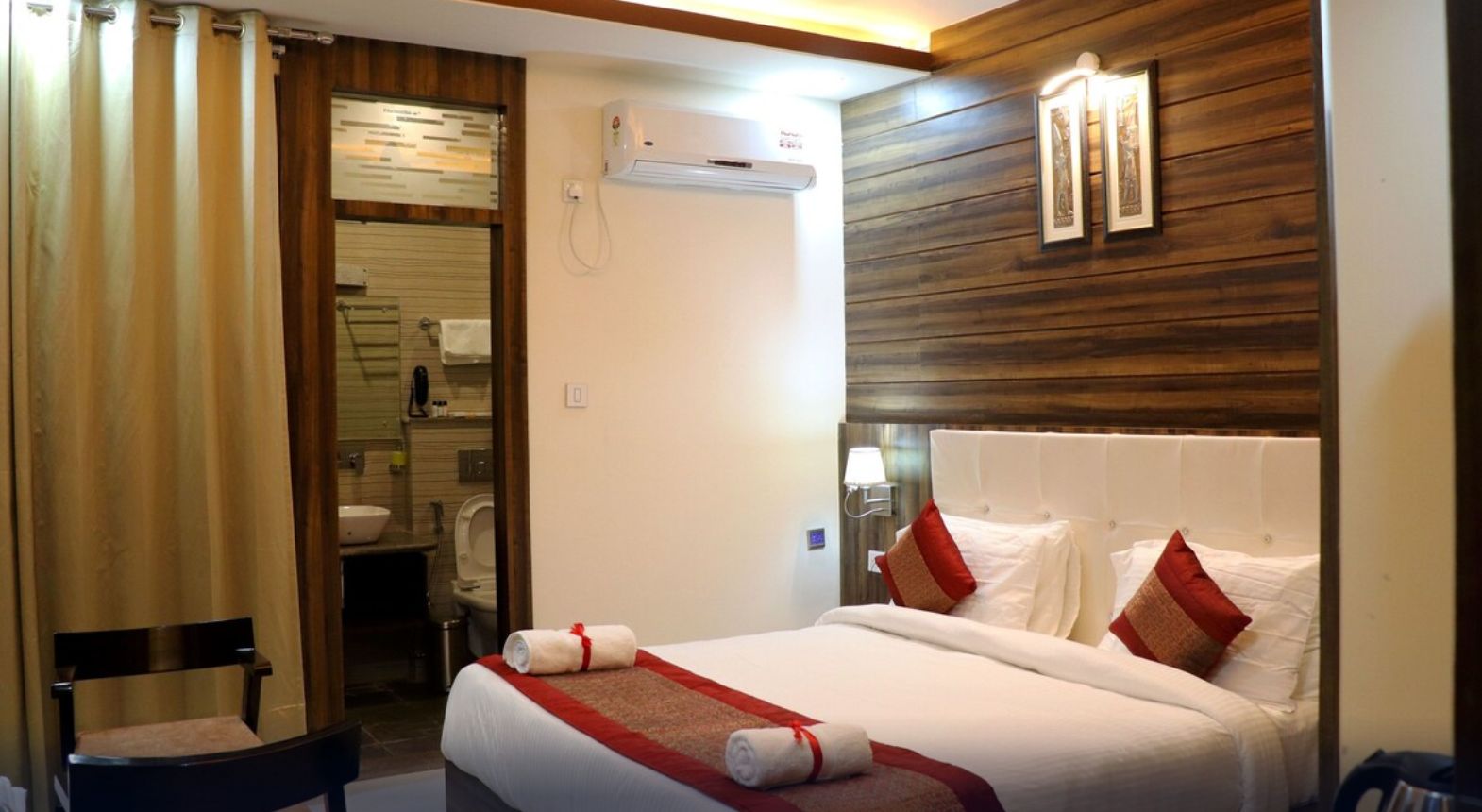 Premium Room