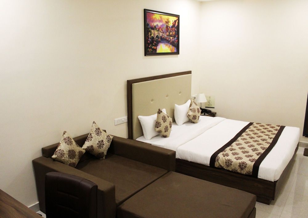 Eco Inn Hotel Superior Room, 1 King Bed, Accessible, Non Smoking 5