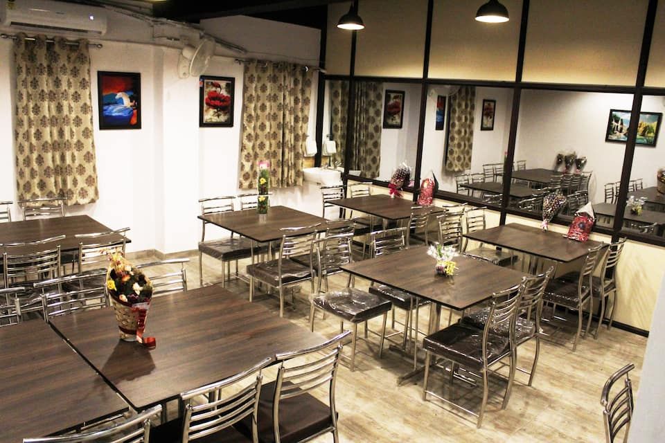AC Restaurant Area