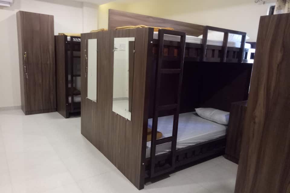 Single Bed in AC Dormitory Room (B)