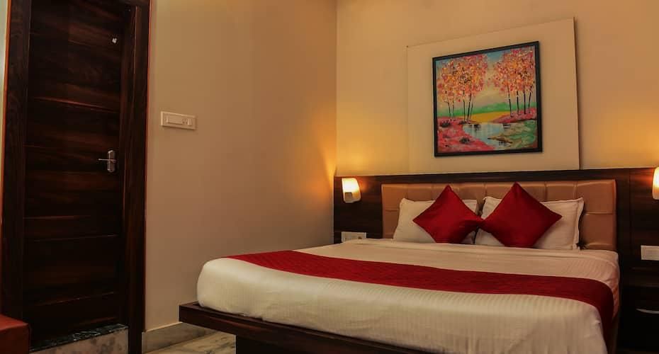 undefined Magnolia Inn 9
