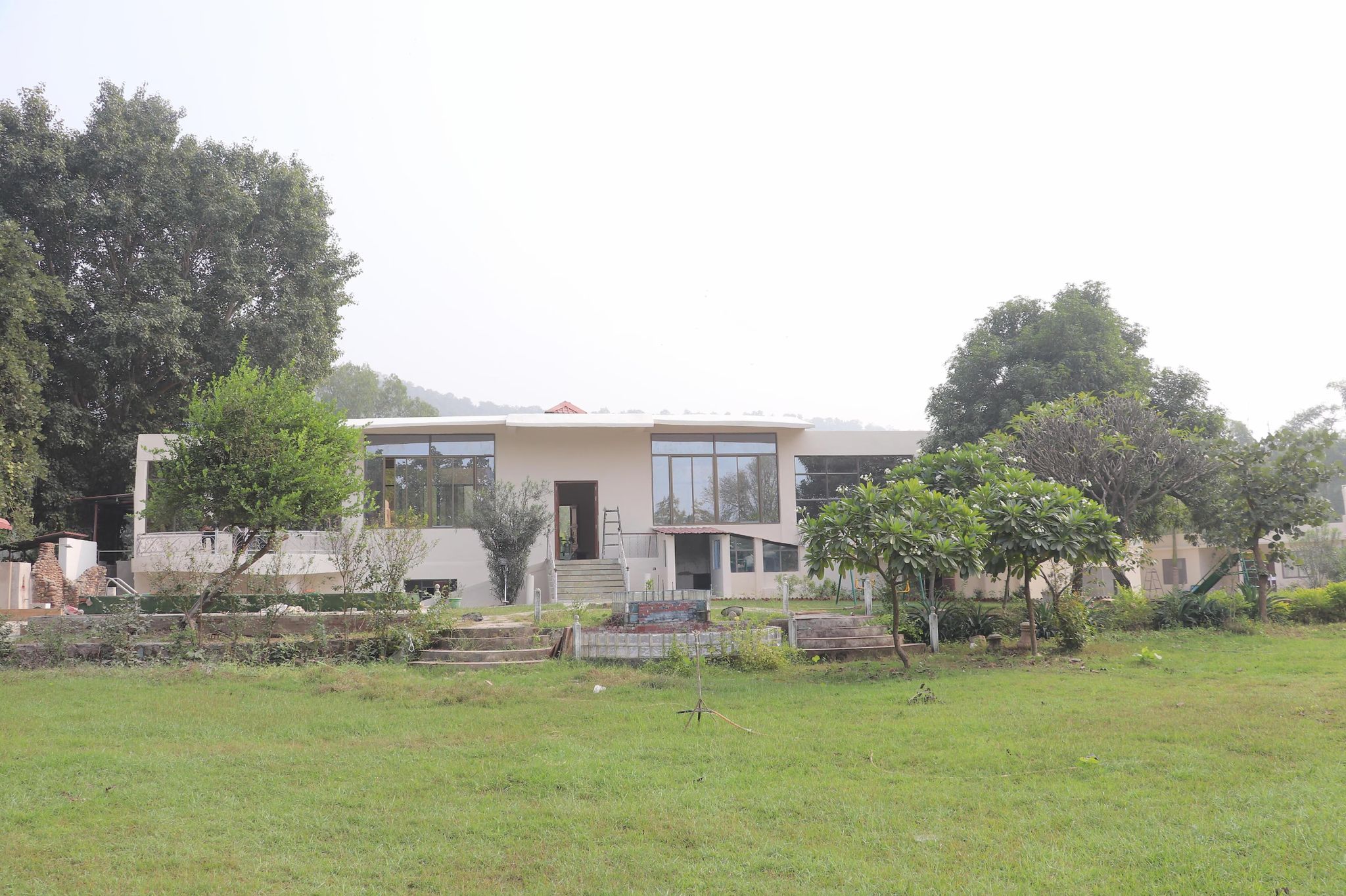 Eriline Resorts