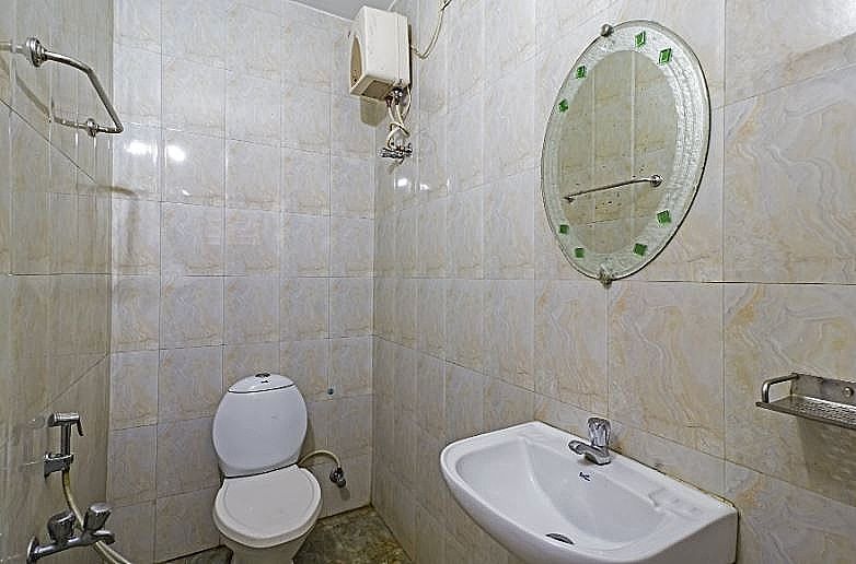 GMT GRAND PARK NON A/C ROOM 2