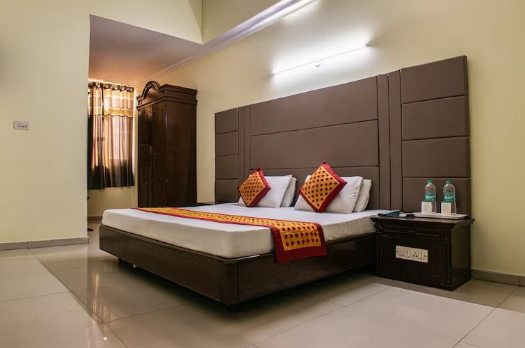 Hotel Batra Palace Executive Room Free Wi-Fi 2