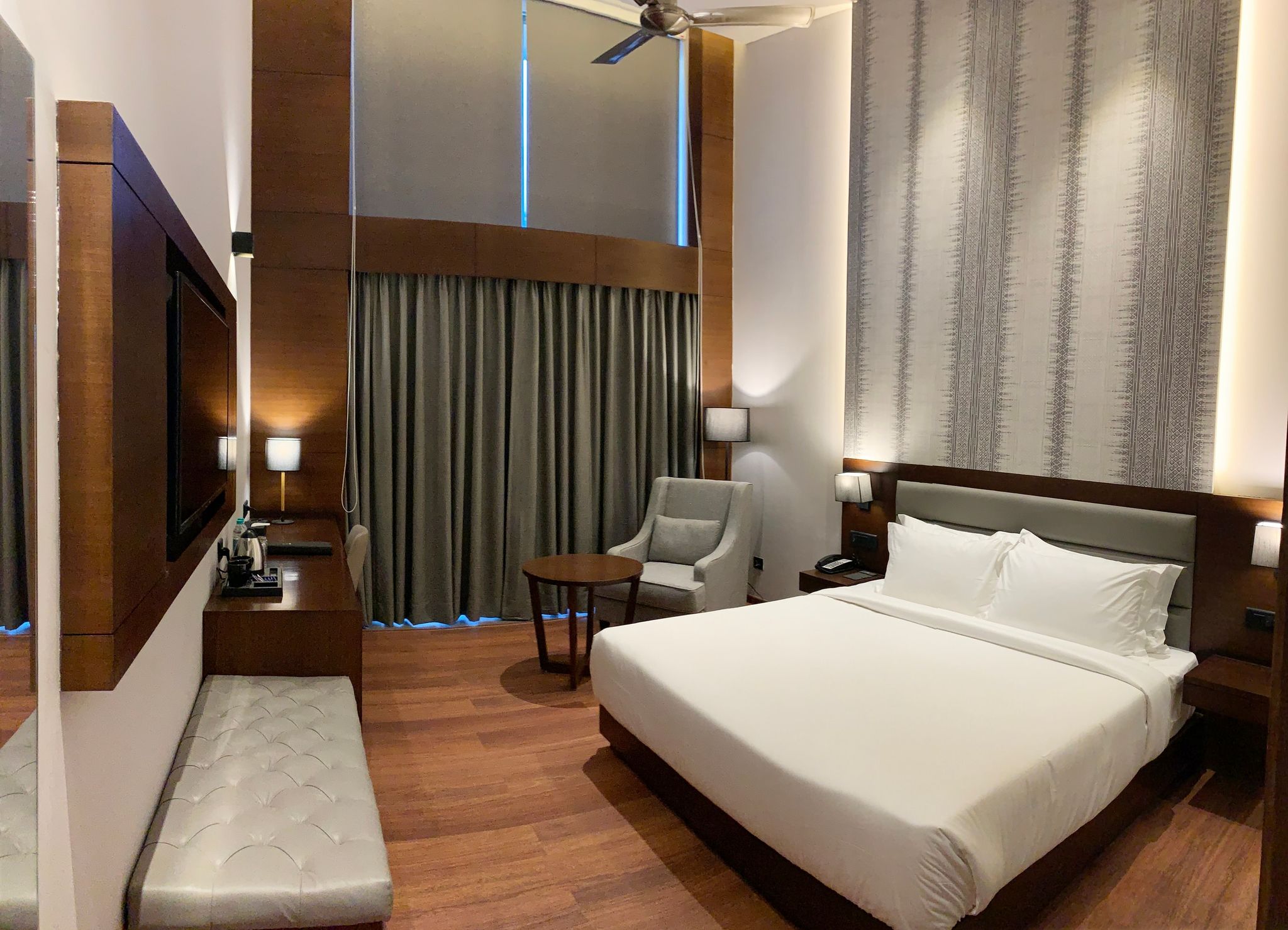 Luxury Room, Balcony, Lake View