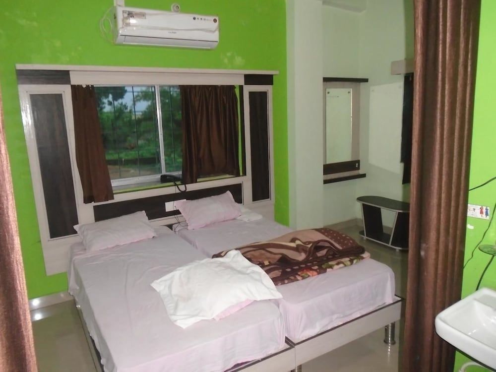 undefined Hotel Radiation 10