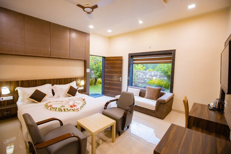 Nature Village Resort Luxury Villa with Plunge Pool, Jacuzzi and Private Sit Out 3