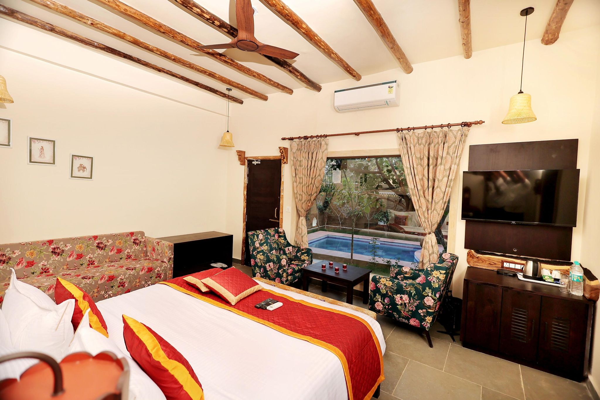 Party Village Pool Villa