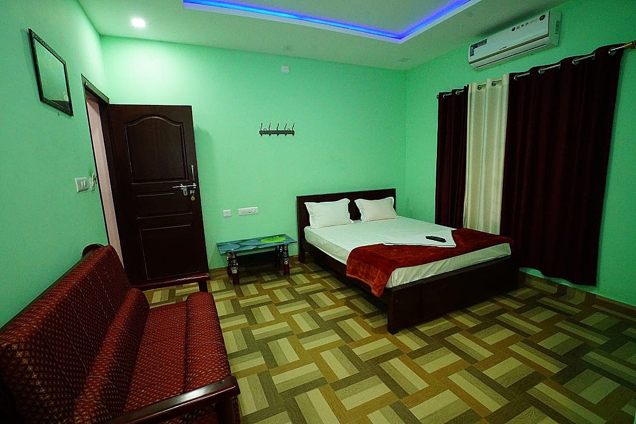 Deluxe Residency Double Deluxe Non AC 2