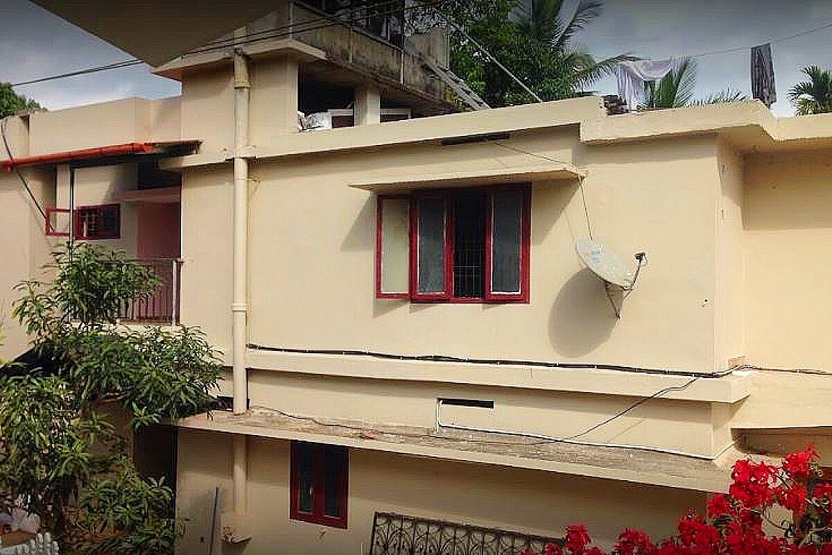 undefined Deluxe Residency 7