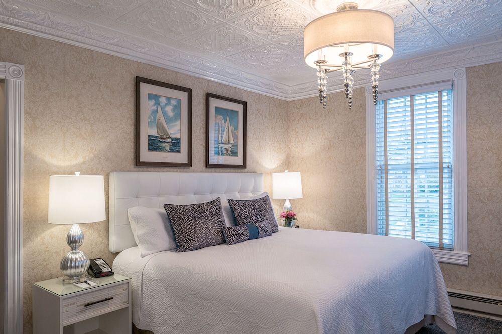 Superior Room, 1 King Bed