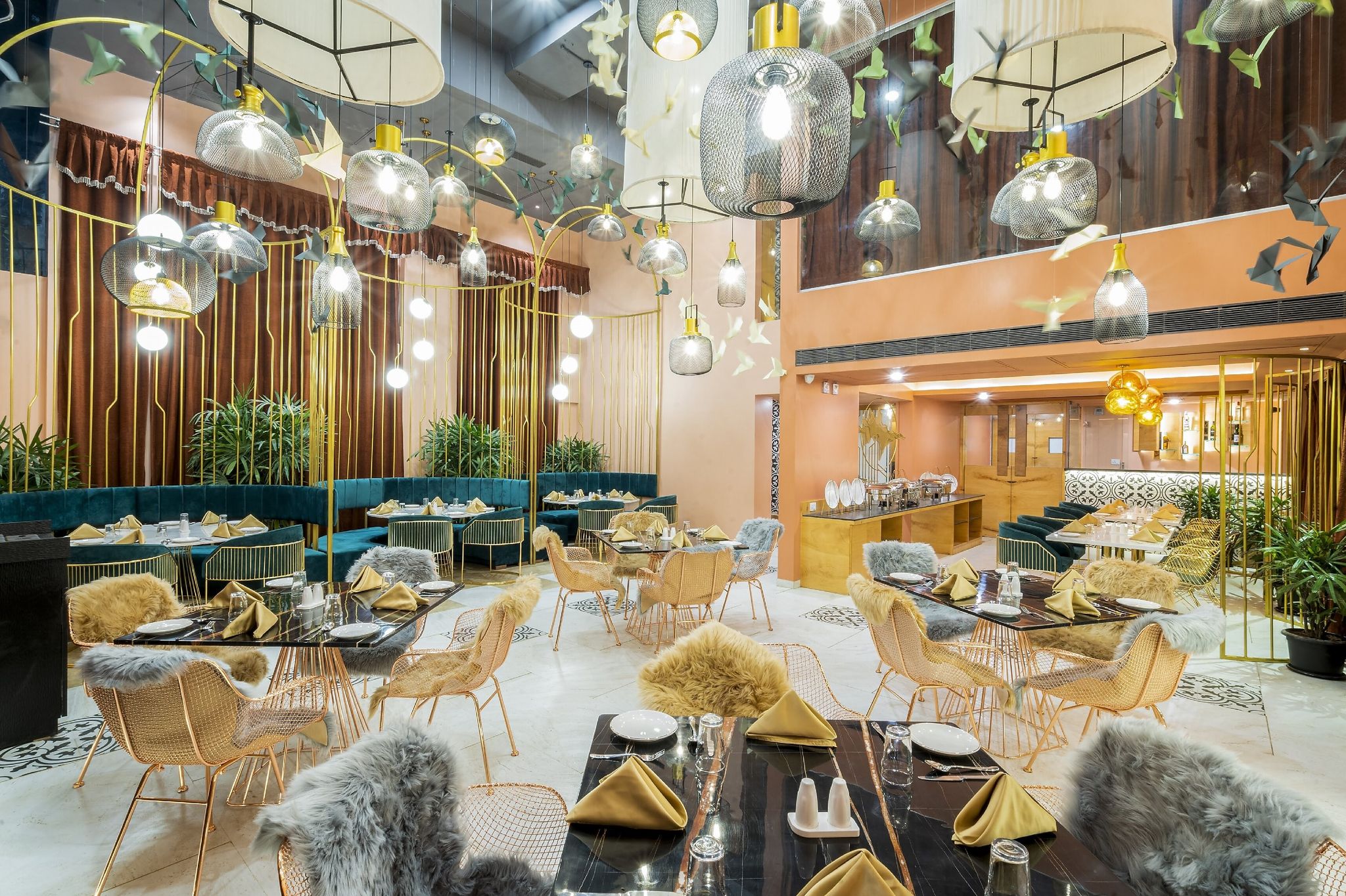 Food & Dining