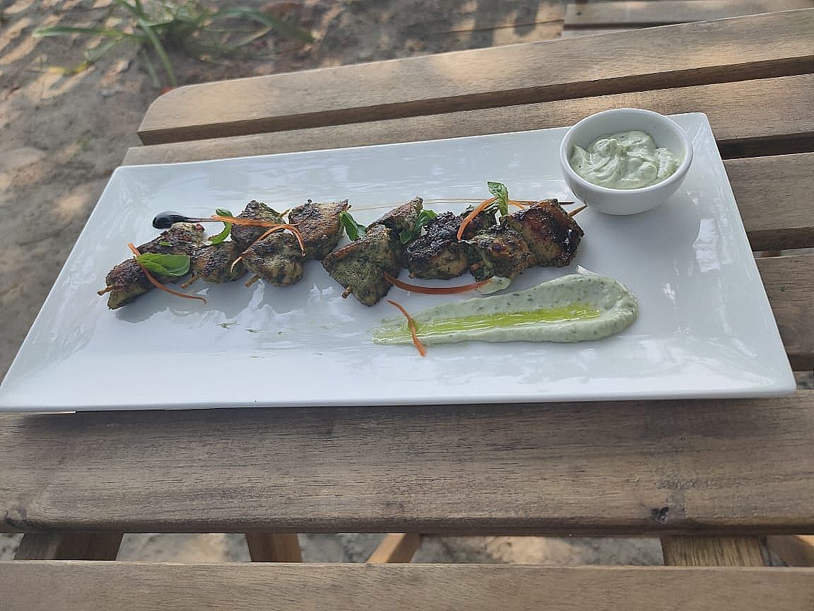 Food & Dining