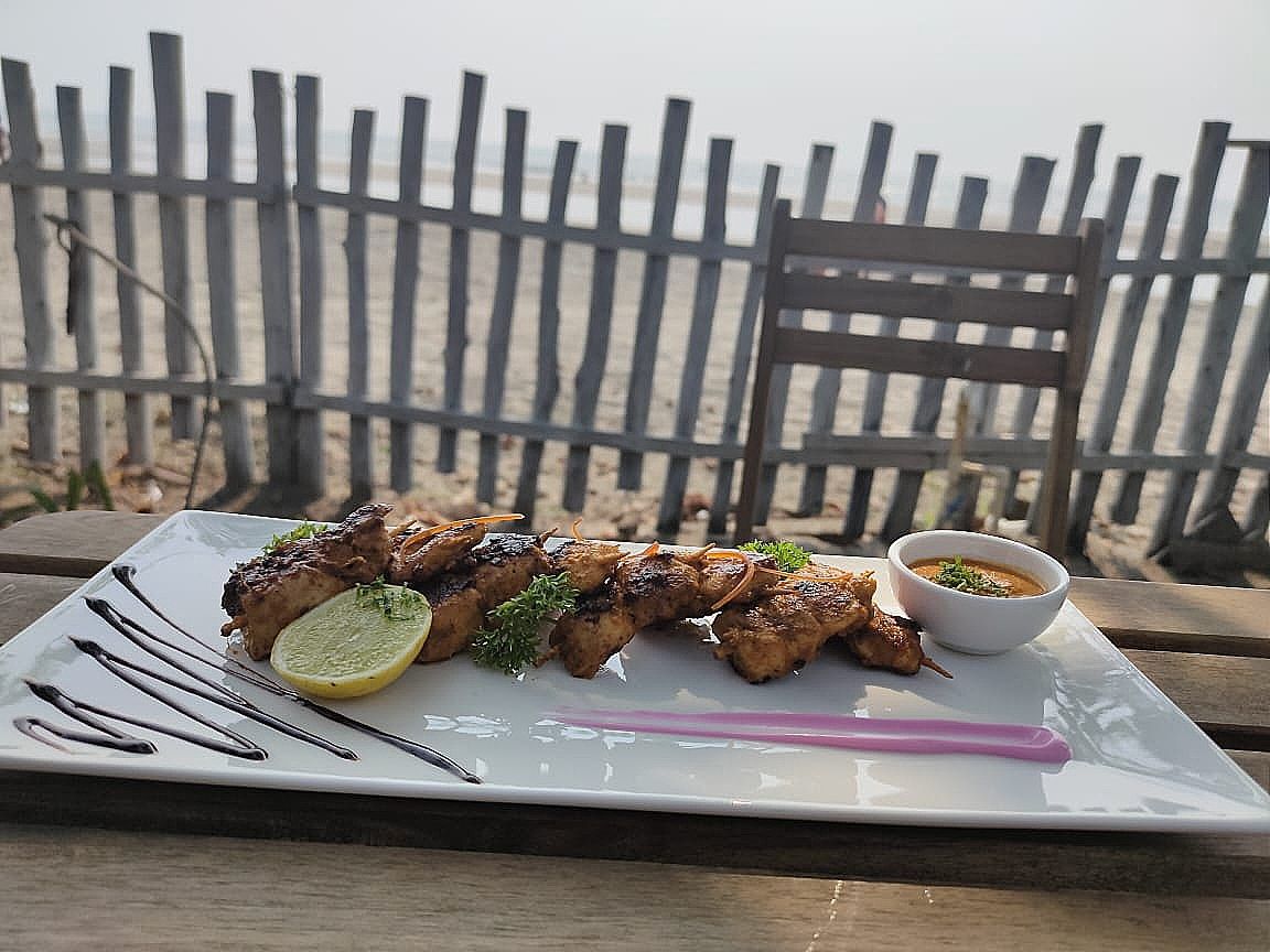 Food & Dining