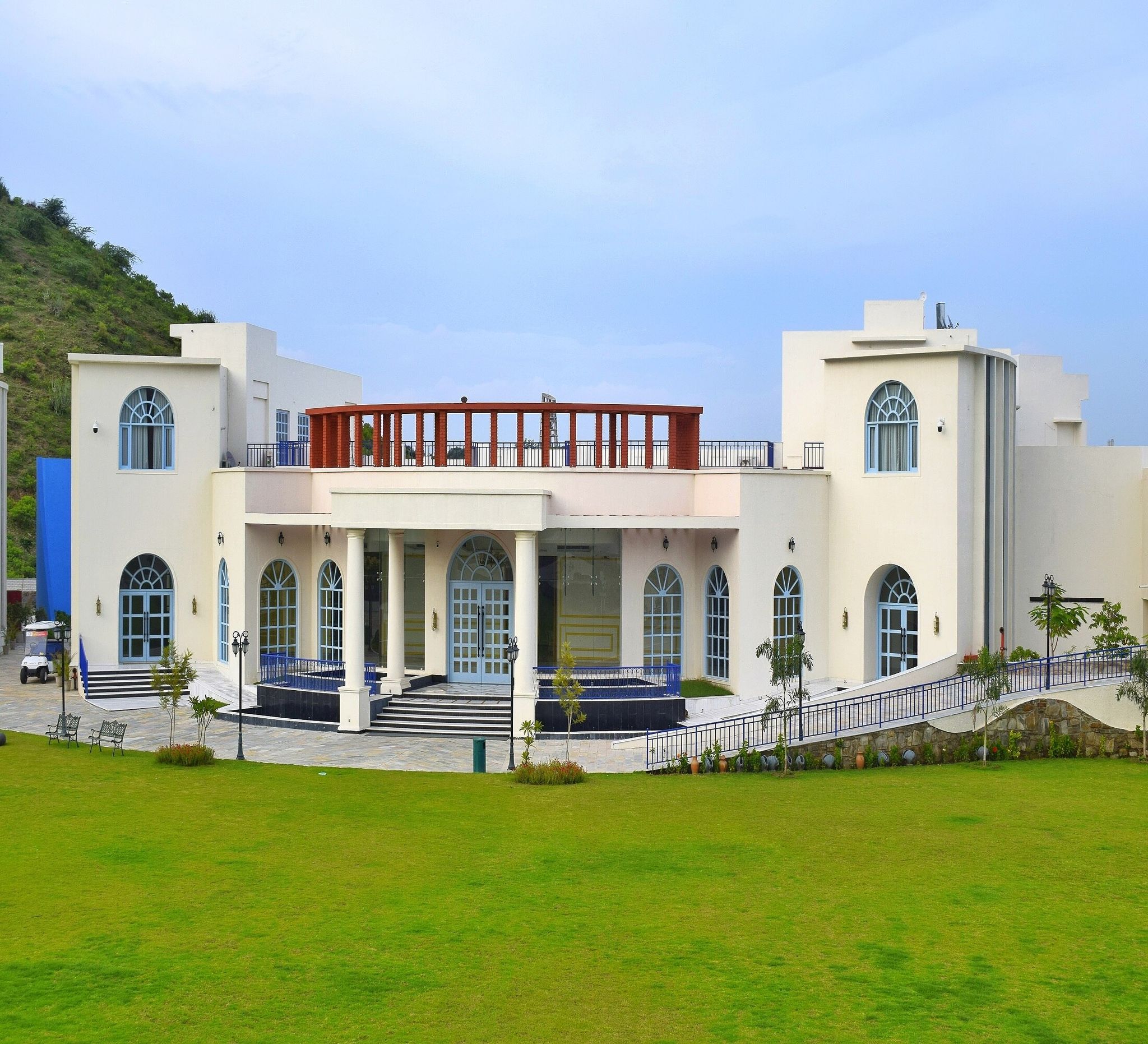 Ramee Royal Resort And Spa Udaipur
