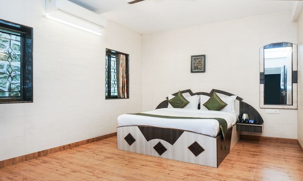 Treebo Trend Casa Bella Resort Standard Room, 1 Queen Bed 4