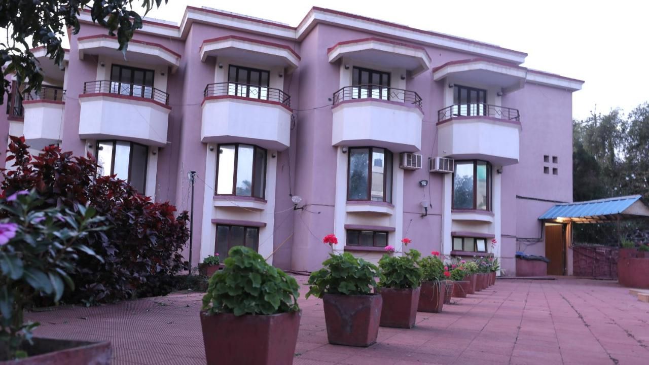 Hotel Exterior