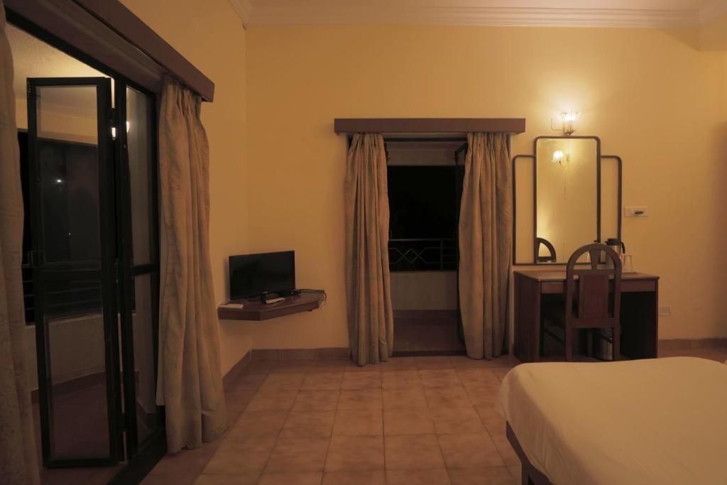 King Room with Mountain View