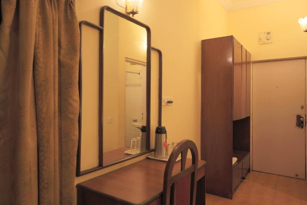The Dhanhills - a valley view hotel in panchgani Budget Double Room 5