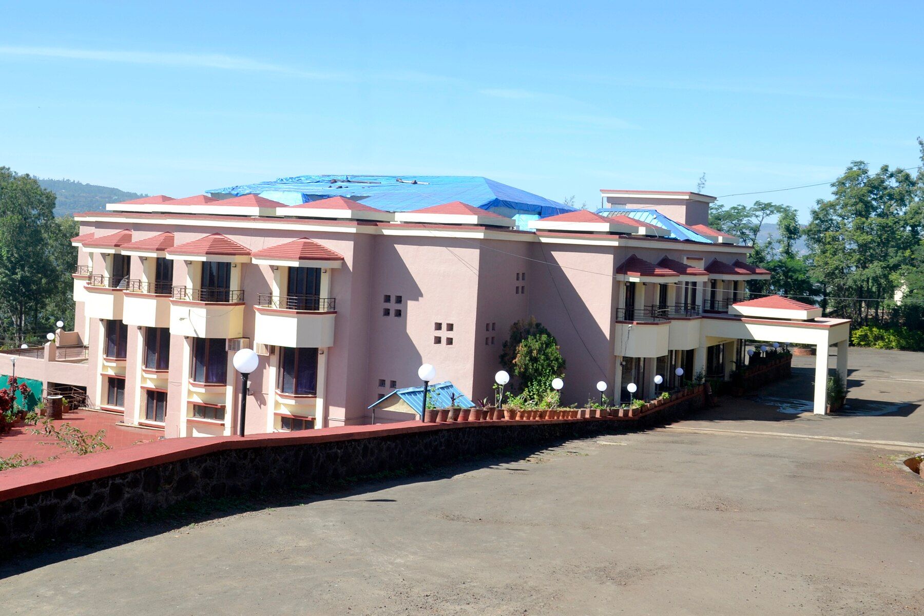 Hotel Exterior