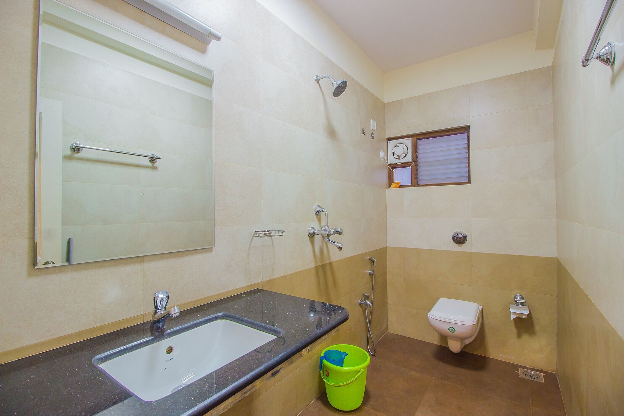 Super Collection O Holy Cross Home Stays Deluxe Room 9
