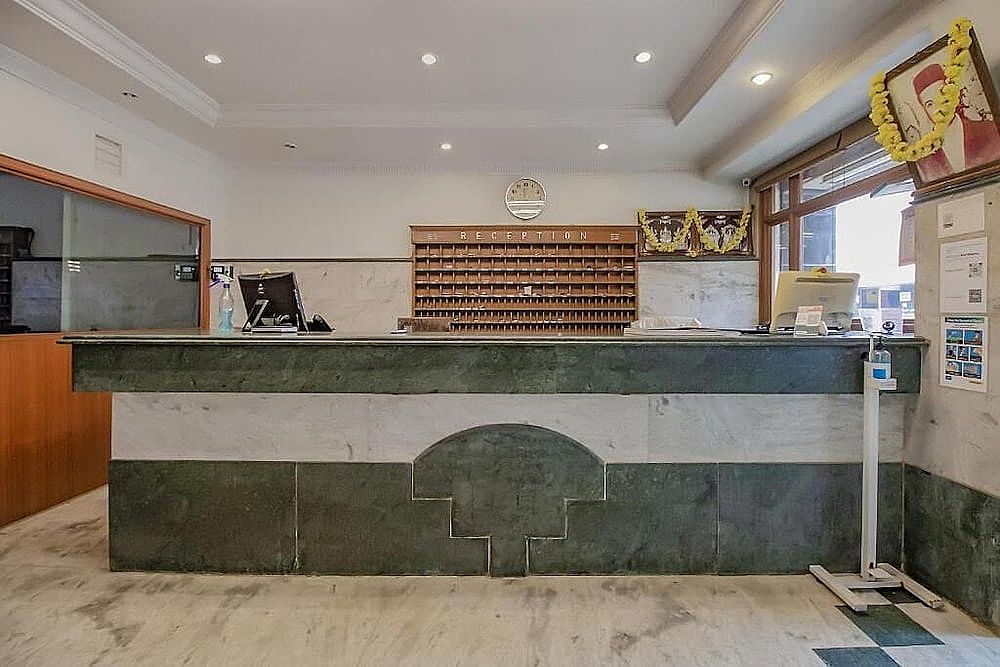 undefined Royal Regency Lodge 2