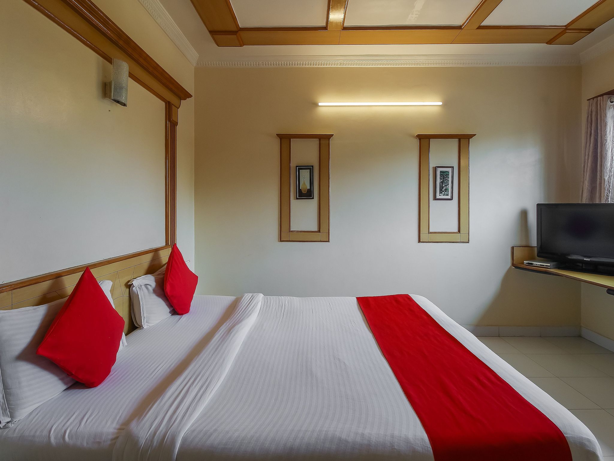 Hotel Suraj Classic Standard Non Ac Room (Standard Bed) 7