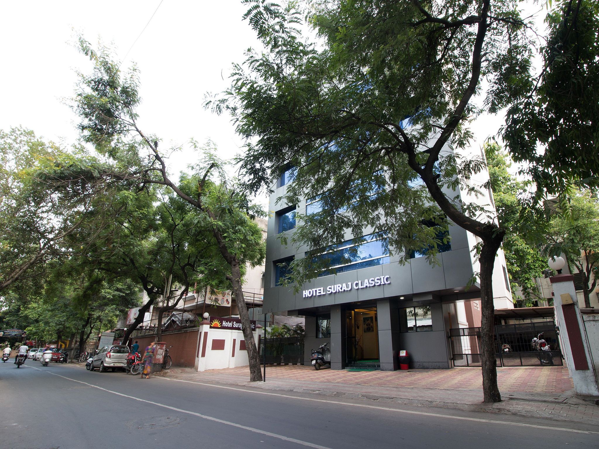 undefined Hotel Suraj Classic 9
