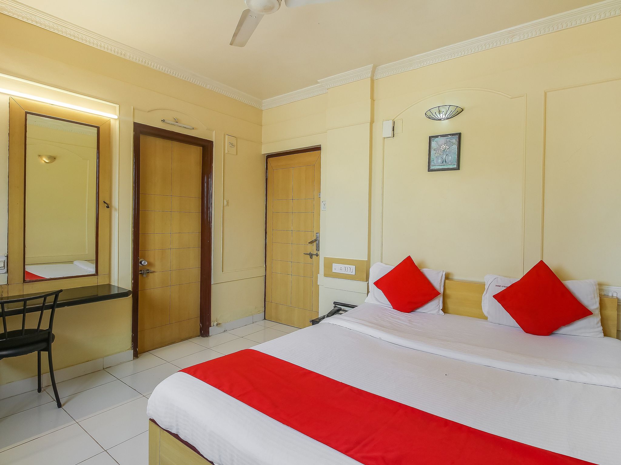 Hotel Suraj Classic Standard Non Ac Room (Standard Bed) 9