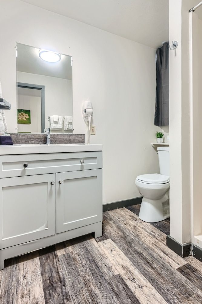 A-Lodge Boulder Basecamp Queen 12