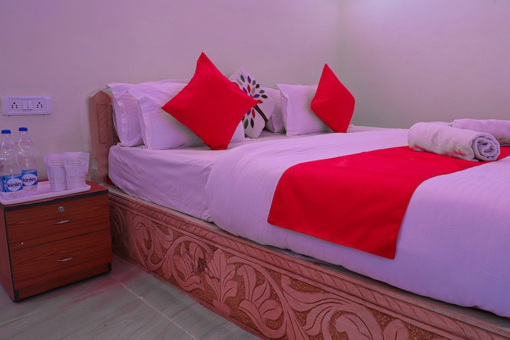 undefined Shiv Tara Desert Camp 2