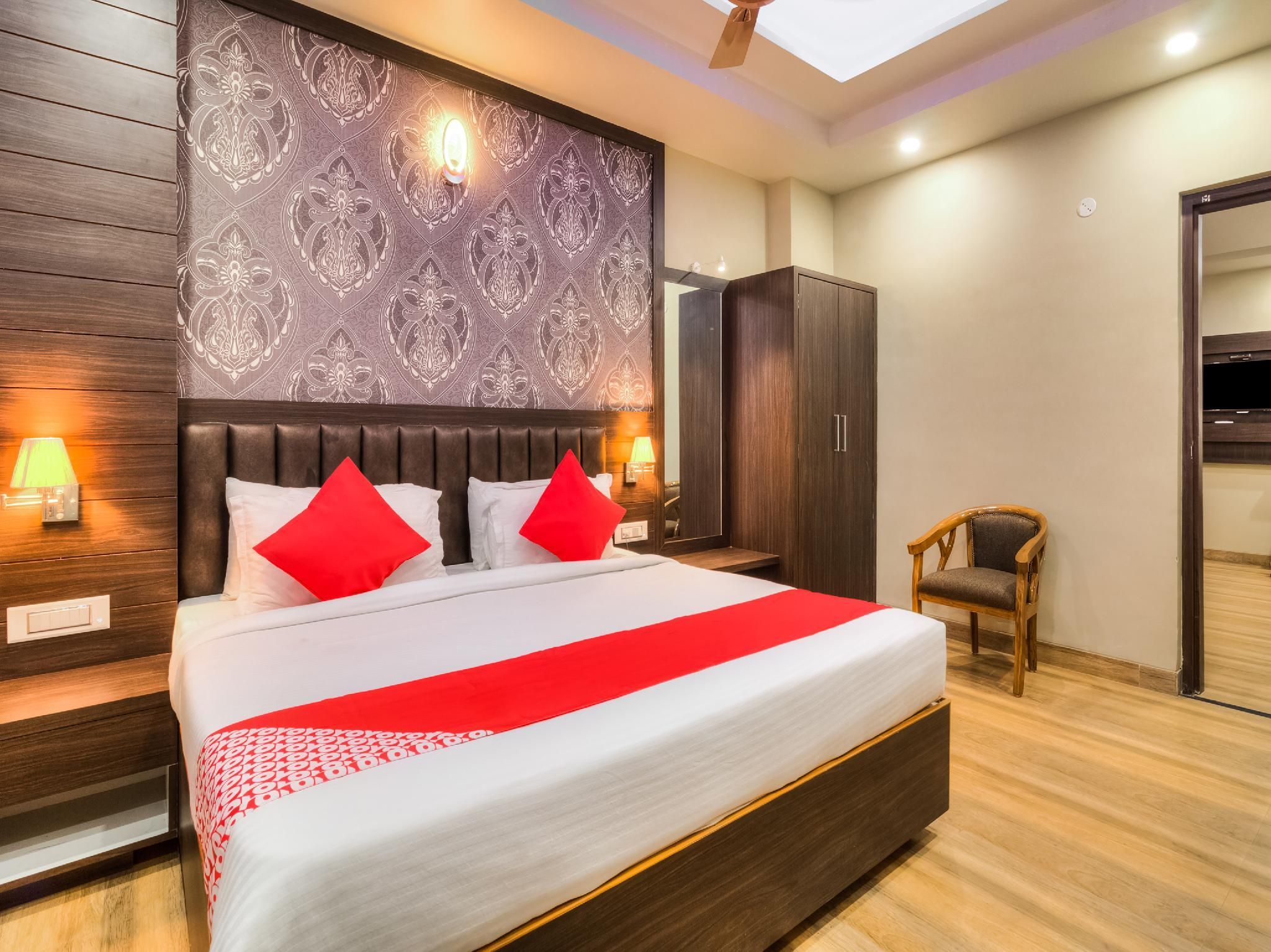 Hotel Mamta International Standard Room 2