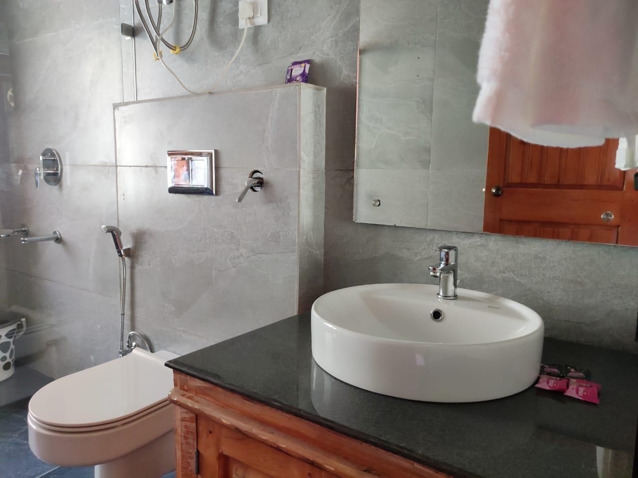 Delux Double Room with Balcony