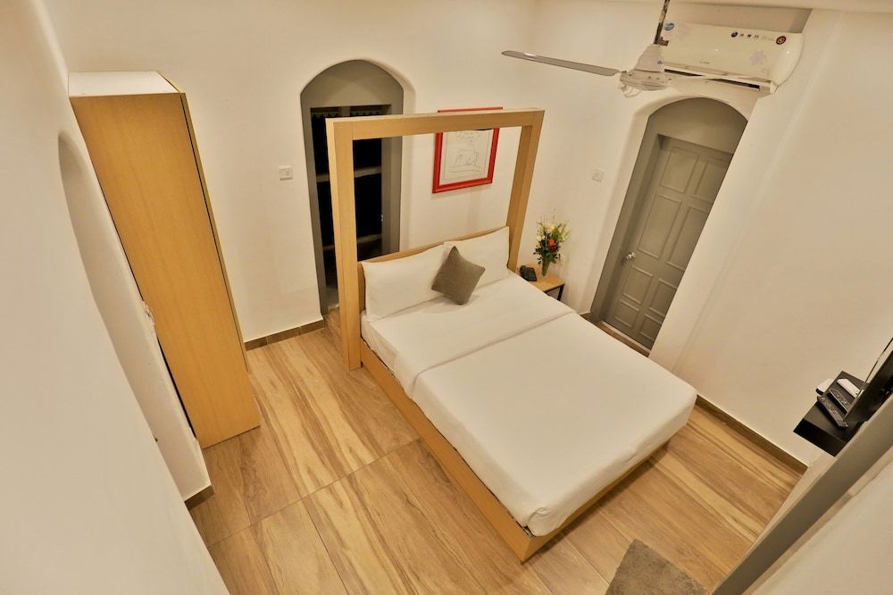 undefined Ritz Heritage 5