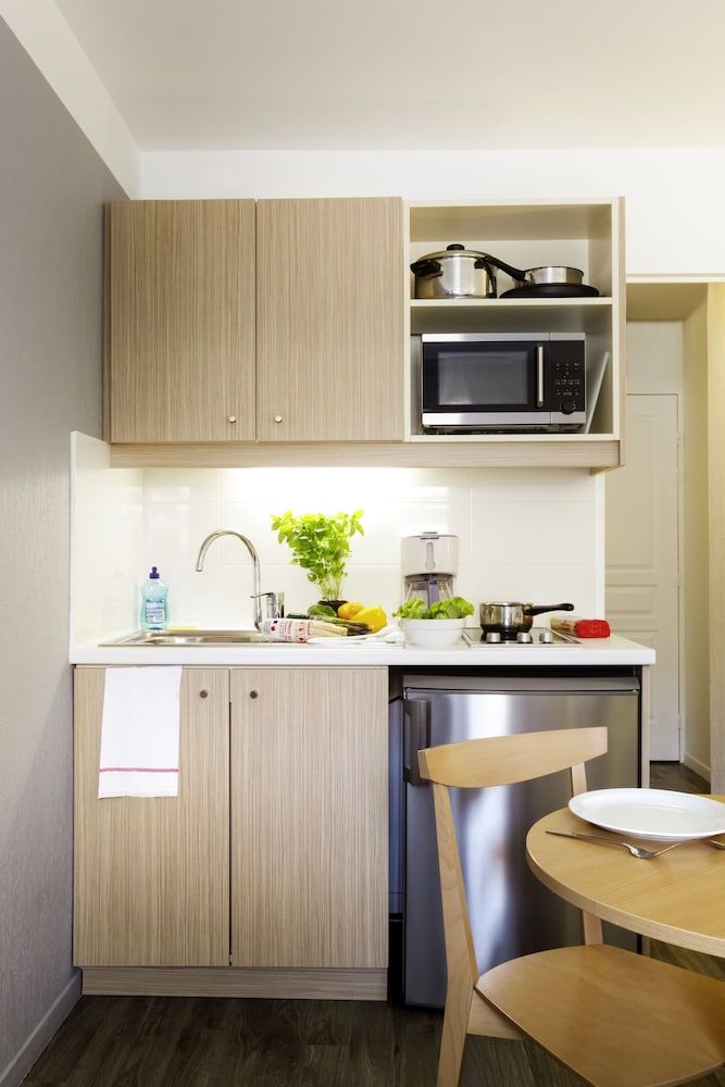 Aparthotel Adagio Access Marseille Prado Perier Studio, 1 Double Bed 8