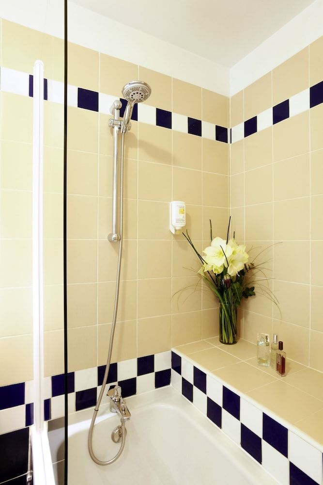 Aparthotel Adagio Access Marseille Prado Perier Studio, 1 Double Bed 9