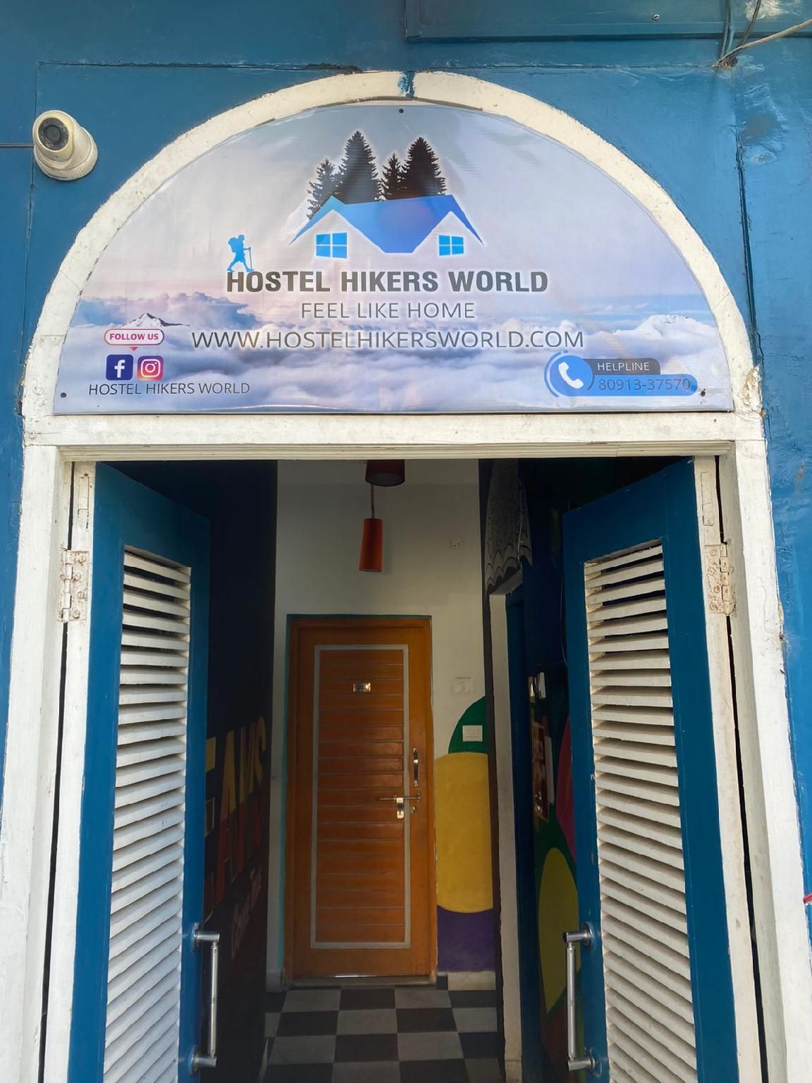 Hostel Hikers World 2