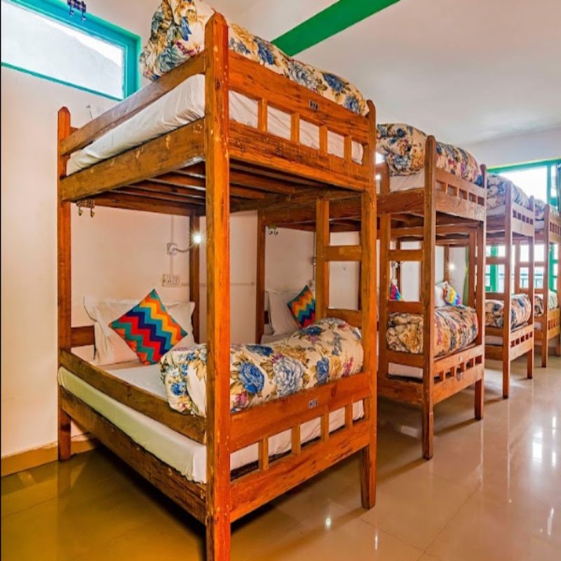 6 Bed Mixed Dorm