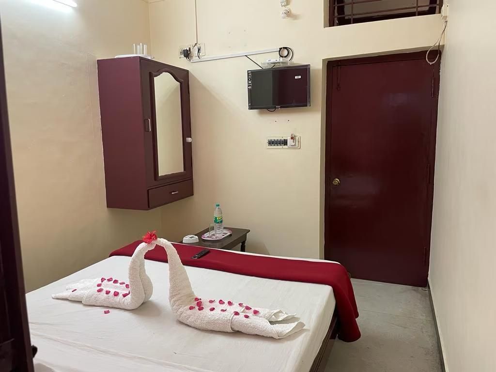 Sathyam Residency Standard Non AC Room 3