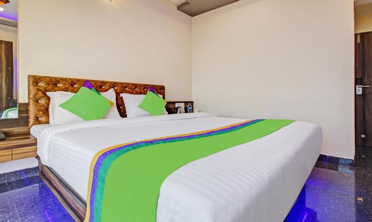 Treebo Dreamworld Standard Double Room 6