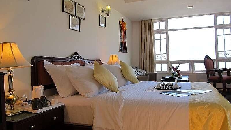 CHAS Keepsa Residency & Spa Super Deluxe Double Room - Intech Generic