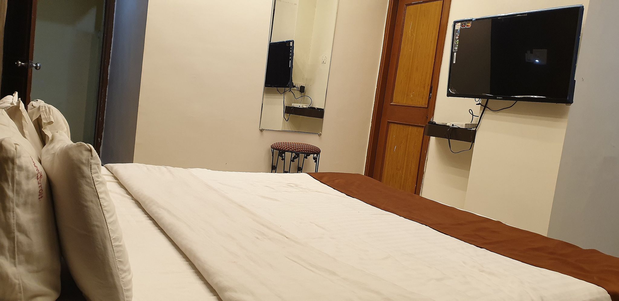 Hotel Park Deluxe AC Room 8