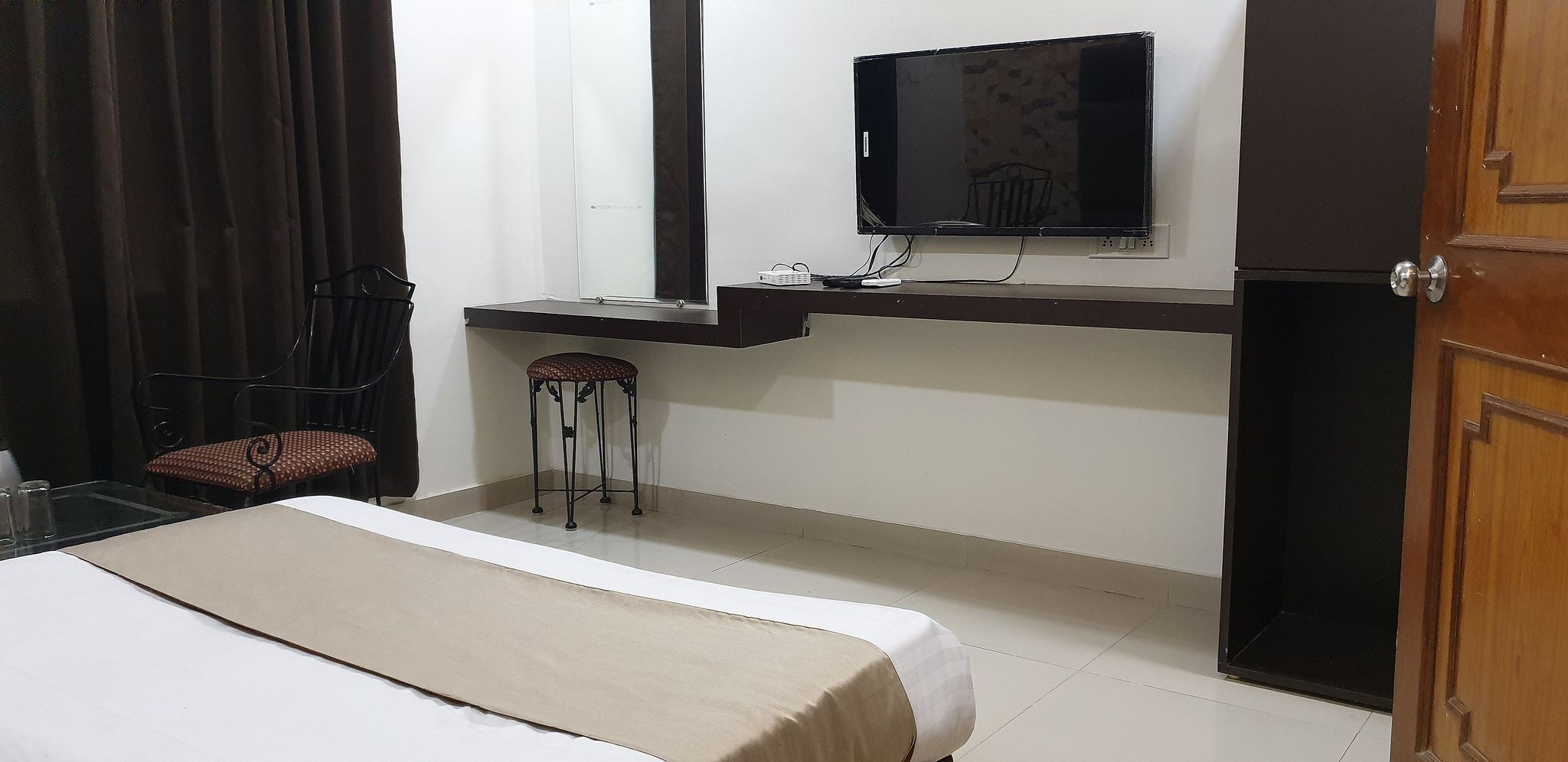 Hotel Park Deluxe AC Room 25